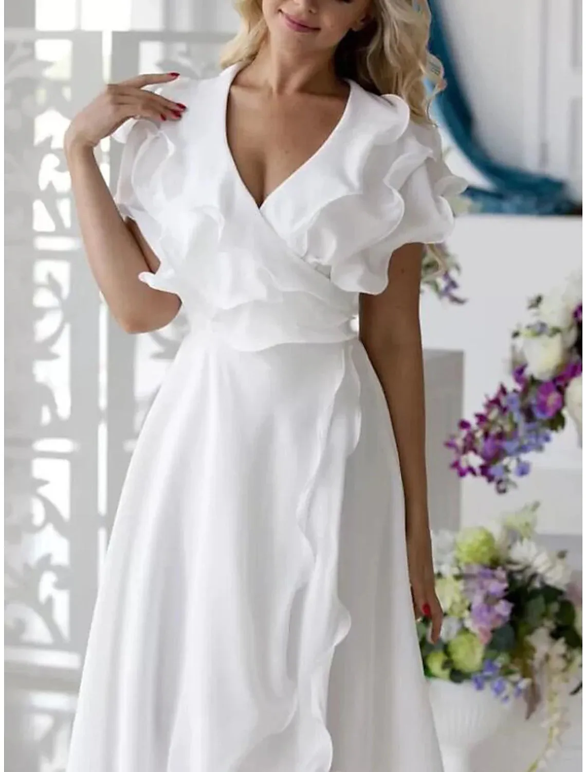 A-Line Mother of the Bride Dress Fall Wedding Guest Elegant High Low V Neck Asymmetrical Chiffon Short Sleeve with Ruffles Split Front