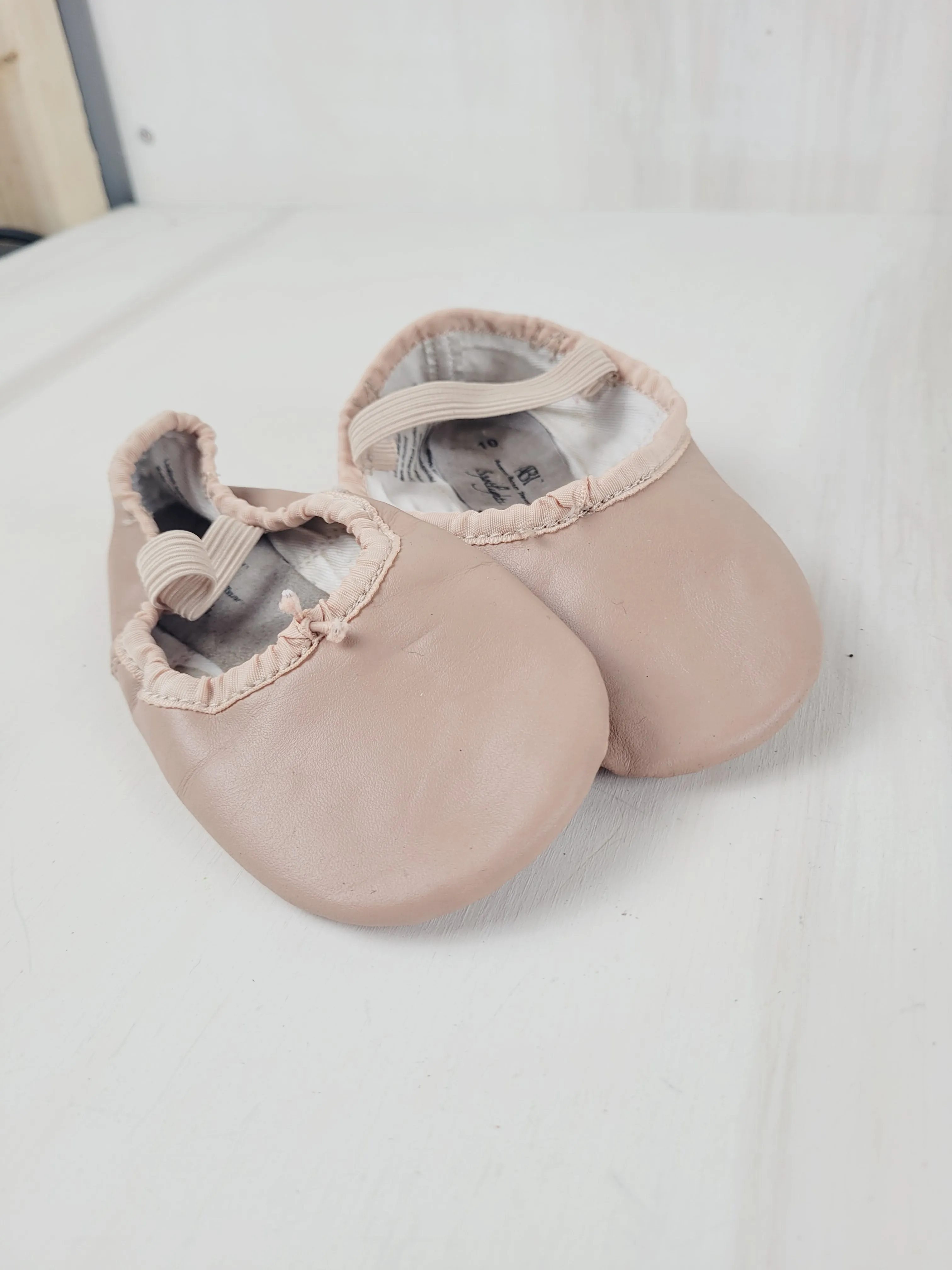 ABT BALLET SLIPPERS SIZE 10 VGUC/GUC