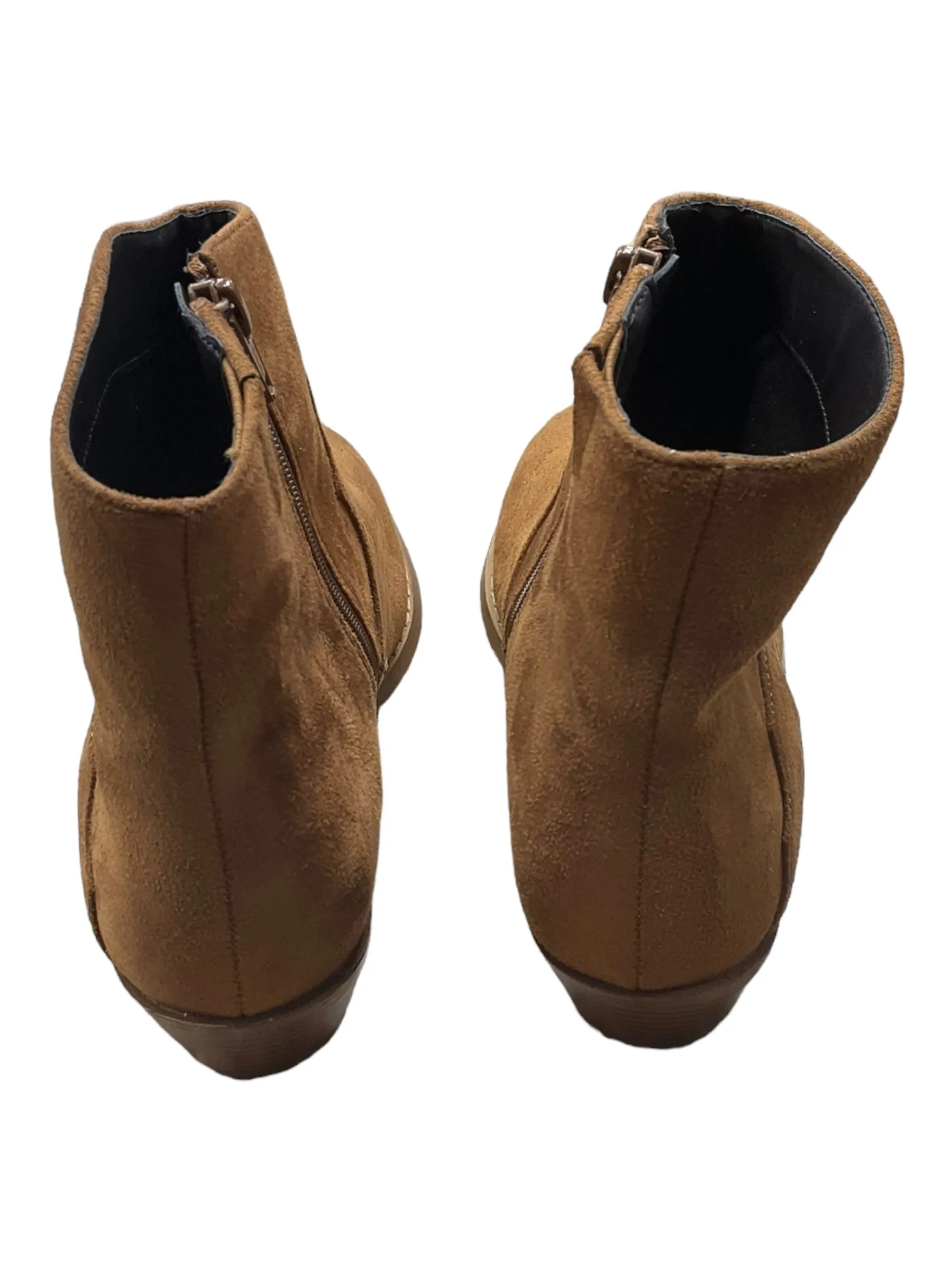 Boots Western By Comfortview  Size: 8.5