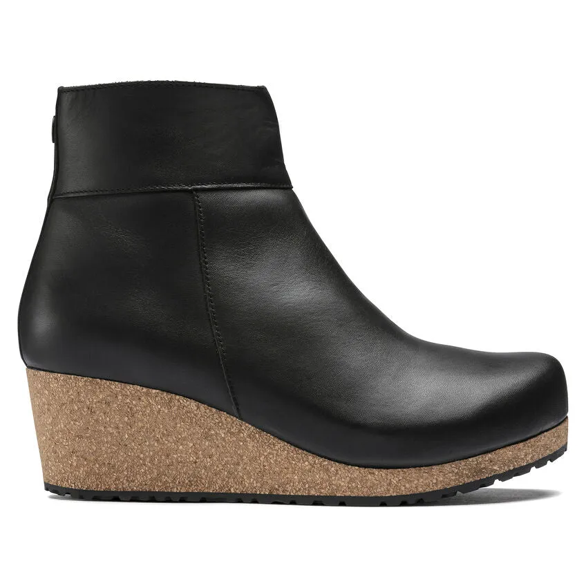 Ebba Wedge Ankle Boot in Black