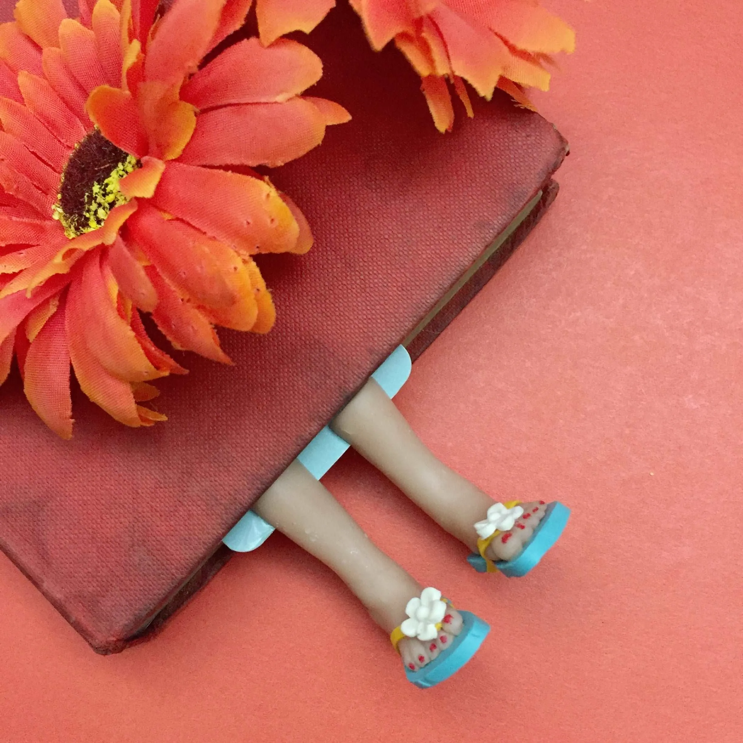 Flip Flop Lovers Handmade Miniature Leggy Bookmark