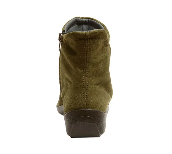 L19 Vegan Bootie in Gal Olive